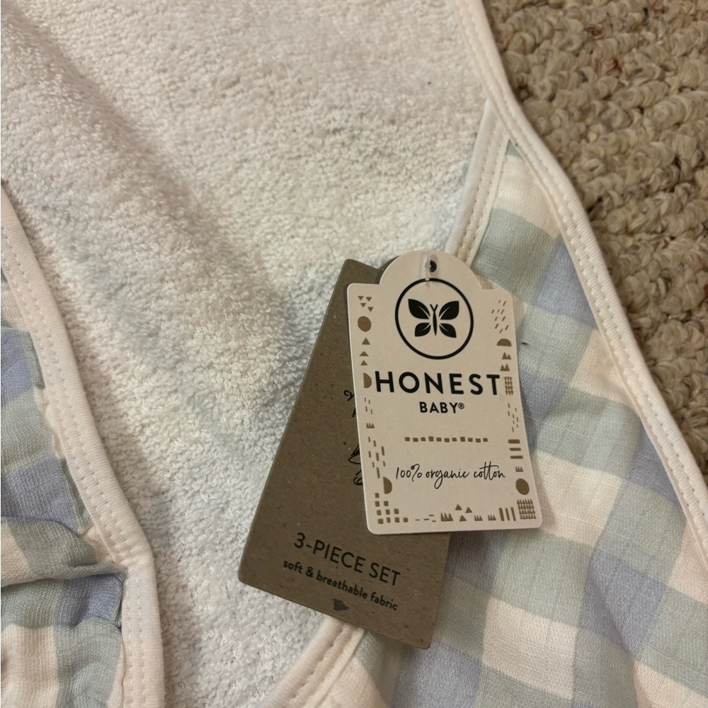 Plaid Hooded Baby Towel Set - Picture 2 of 2